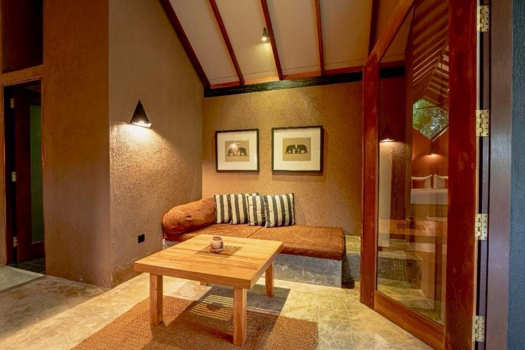 Nisala Villas Hikkaduwa Exterior foto